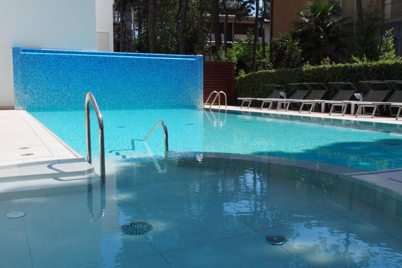 Hotel Bella Venezia Mare Lignano Sabbiadoro Zewnętrze zdjęcie