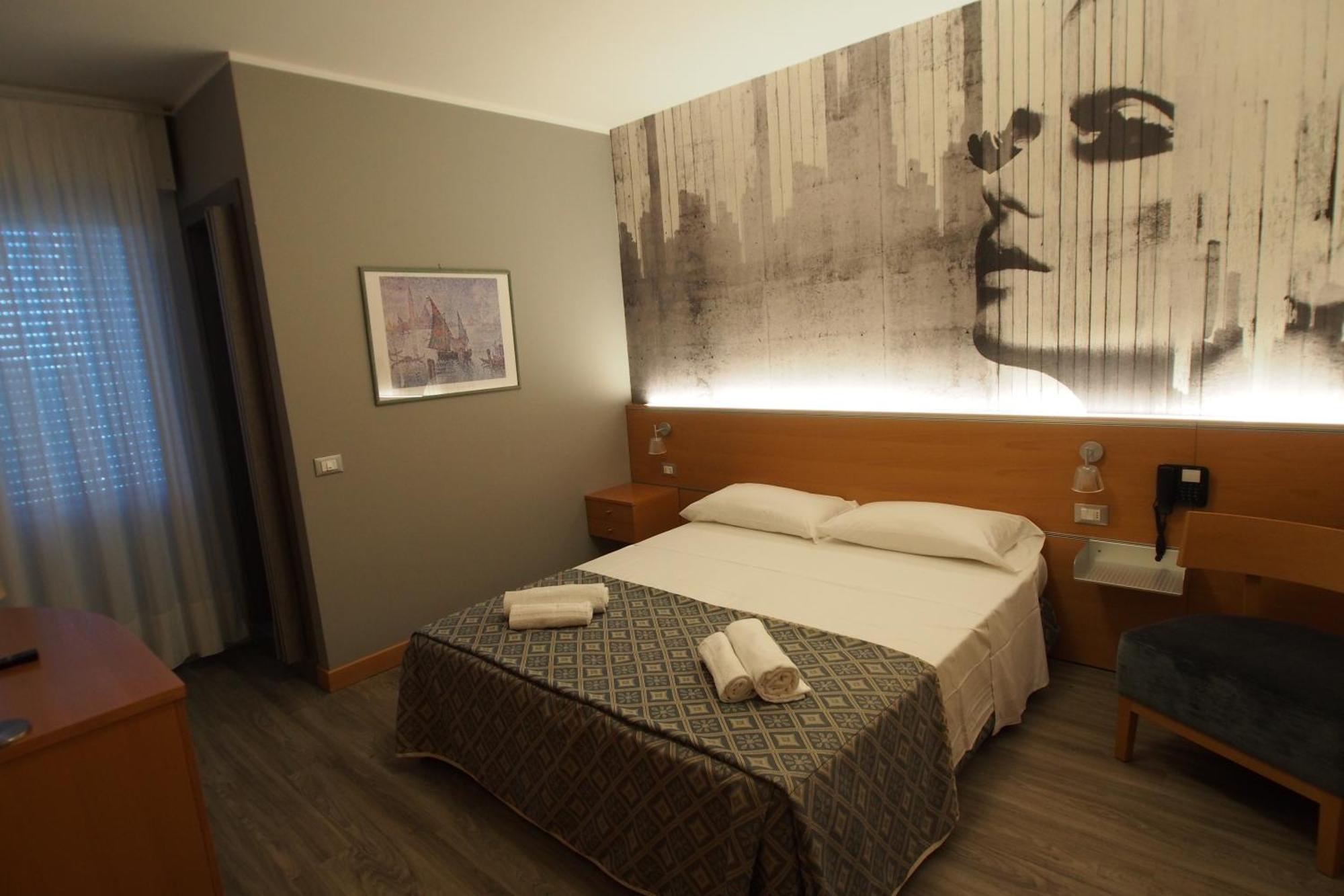 Hotel Bella Venezia Mare Lignano Sabbiadoro Zewnętrze zdjęcie