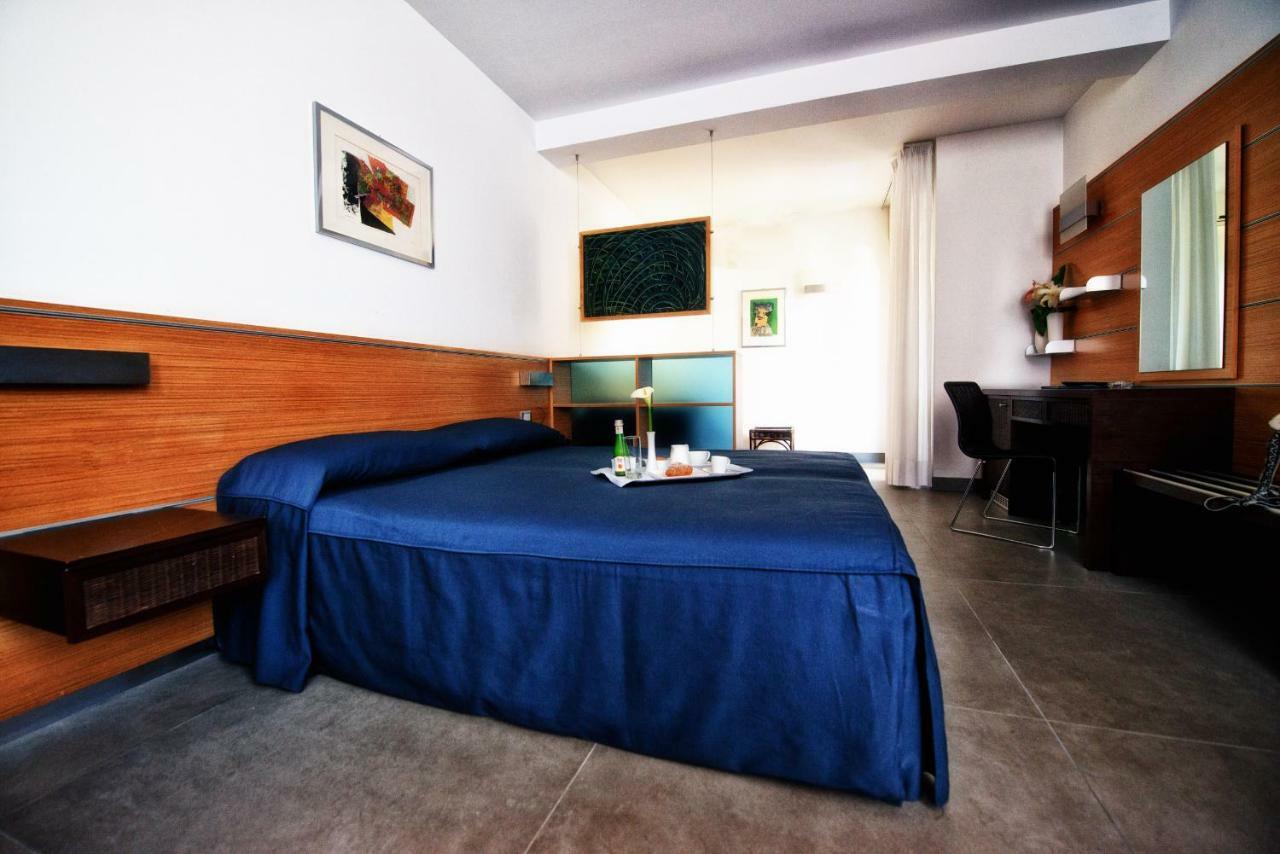 Hotel Bella Venezia Mare Lignano Sabbiadoro Zewnętrze zdjęcie